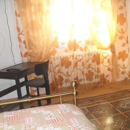 Il Covo Dei Piccioni Oda ve Kahvaltı